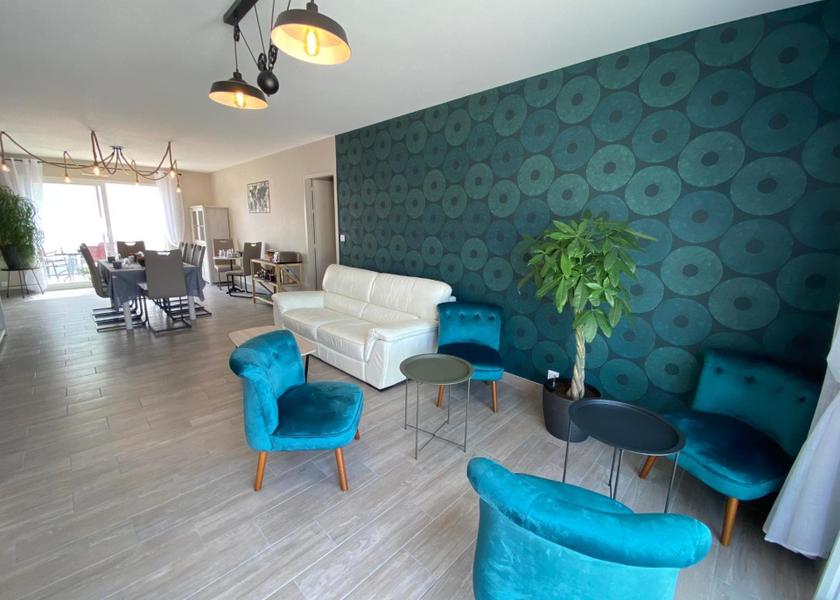 Pays de la Loire Saint-Jean-de-Monts shared lounge/tv area