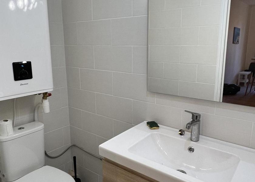 Var La Seyne-sur-Mer bathroom