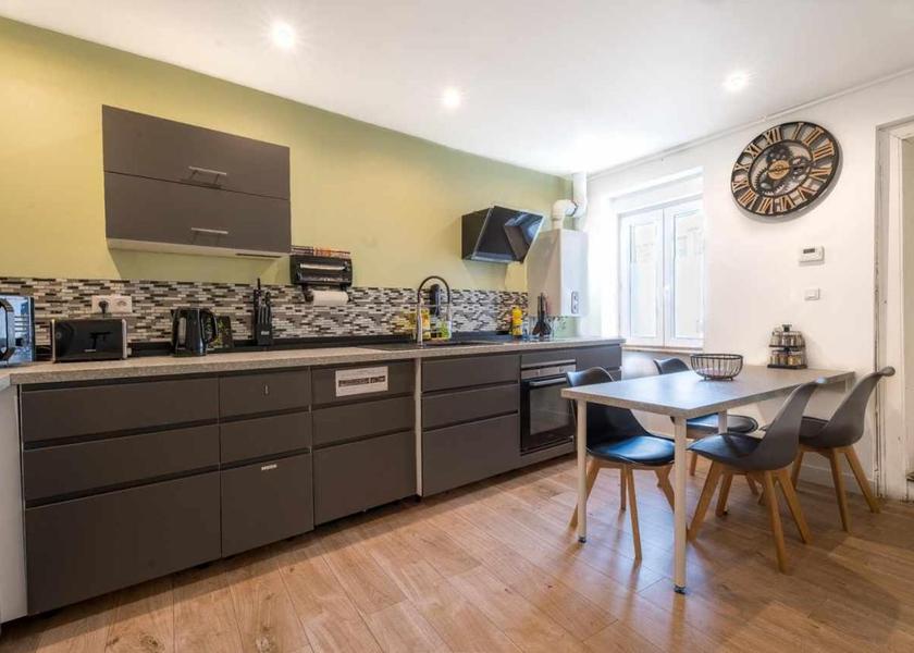 Grand Est Woippy kitchen