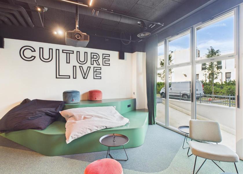 Ile-de-France Velizy-Villacoublay recreational facilities