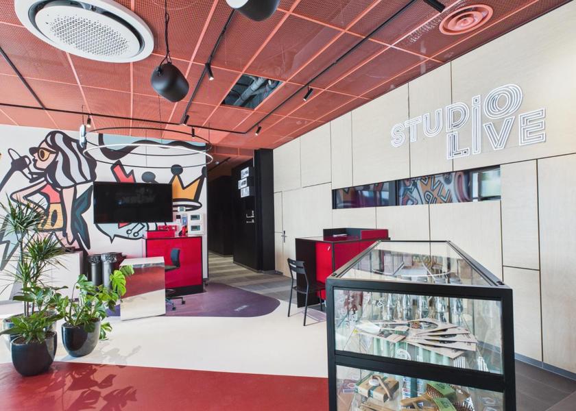 Ile-de-France Velizy-Villacoublay lobby