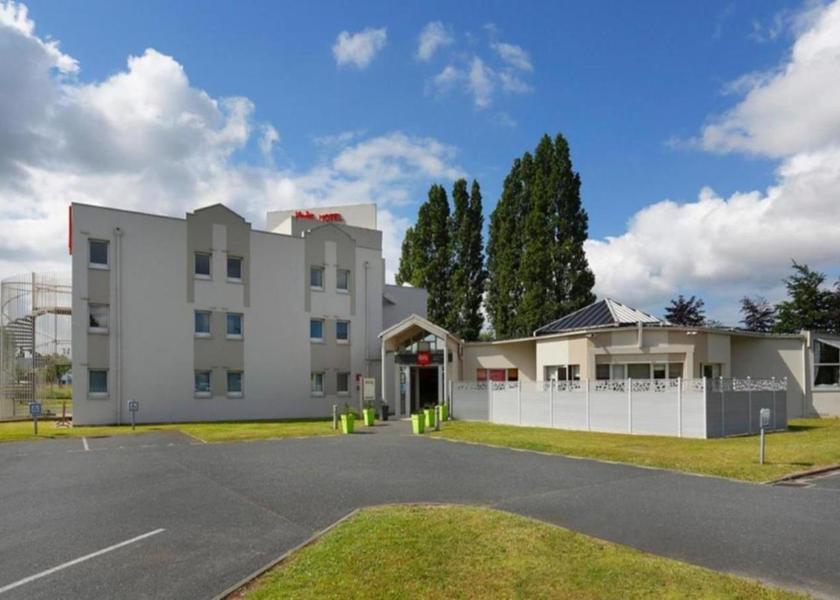 Normandy Harfleur exterior view