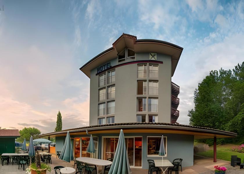 Auvergne-Rhone-Alpes Thonon-Les-Bains exterior view