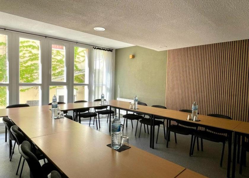 Auvergne-Rhône-Alpes Thonon-les-Bains Meeting room / ballrooms