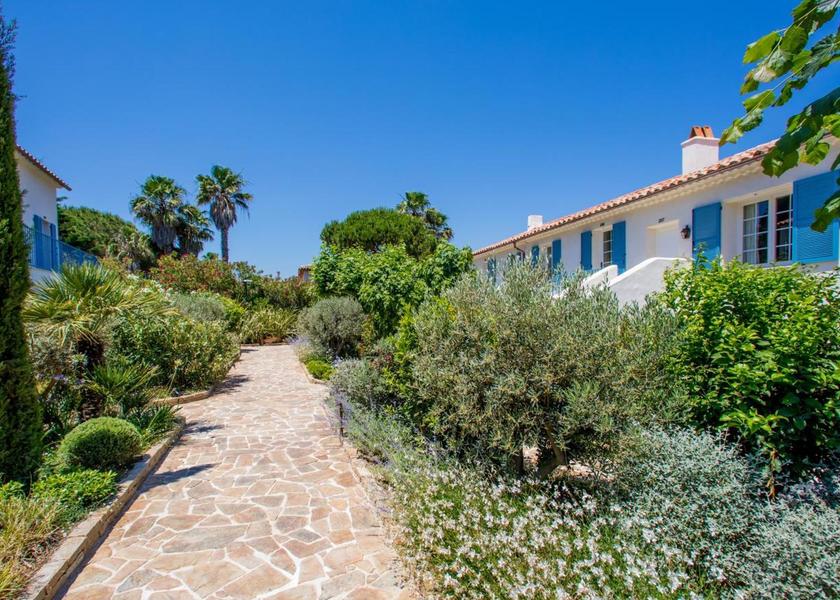 Var Saint-Tropez surrounding environment