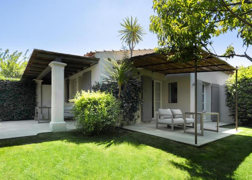 Var Saint-Tropez garden