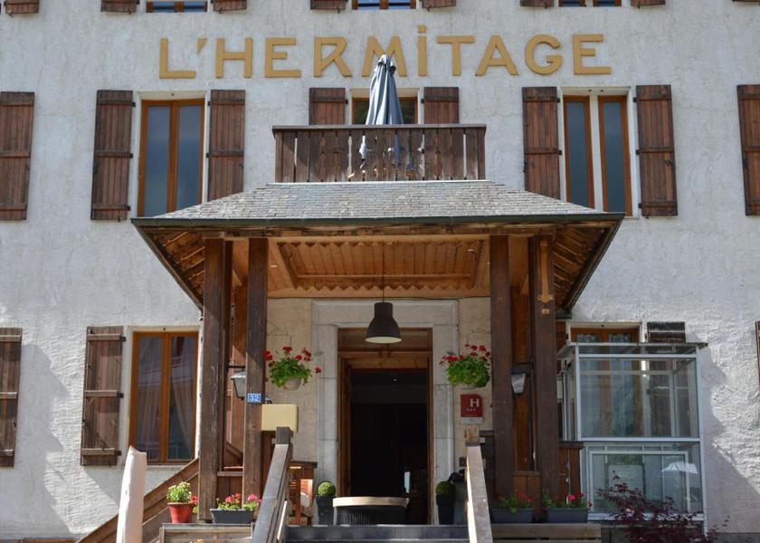 Auvergne-Rhone-Alpes Brides-les-Bains entrance