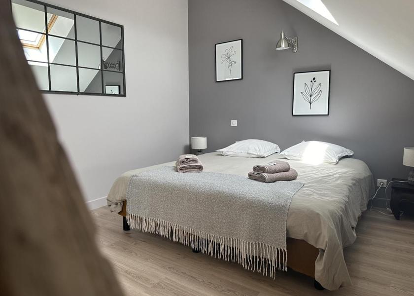 Bourgogne-Franche-Comté Chablis Three-Bedroom Cottage