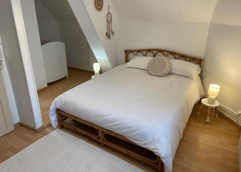 Bourgogne-Franche-Comté Chablis Appartement-Salle de bain privée séparée