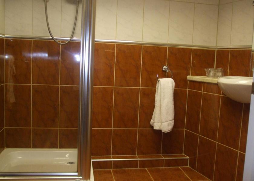 England Workington Suite