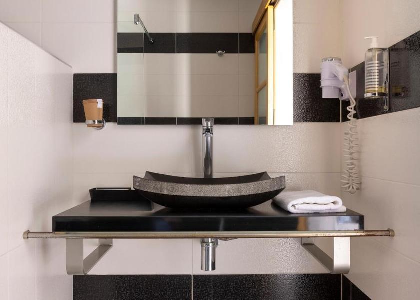 Normandy Argentan Junior Suite with Pool View