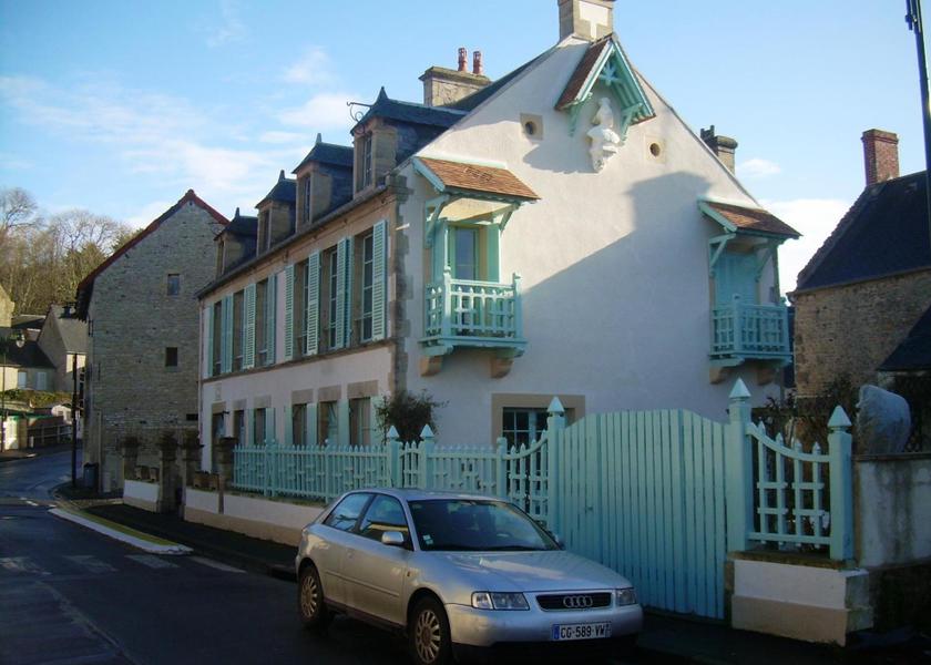 Normandy Arromanches-les-Bains entrance