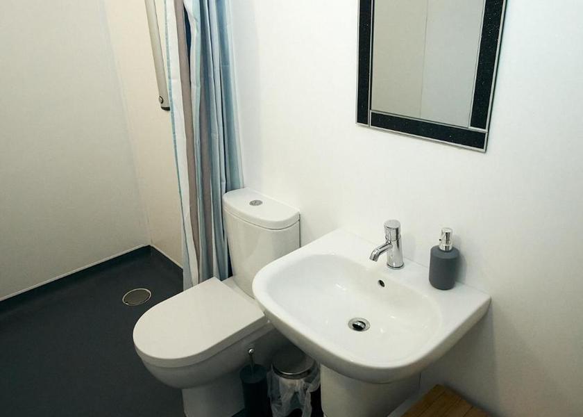 Northern Ireland Ballymoney Comfort Quadruple Room