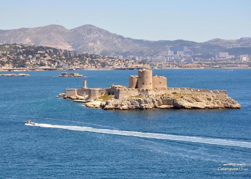 Provence-Alpes-Côte d'Azur Aubagne nearby attraction