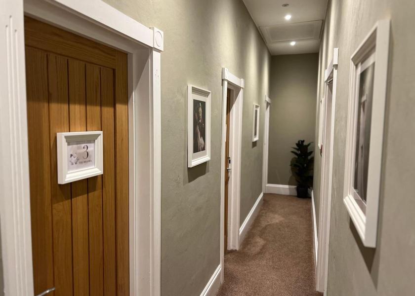 England Cullompton lobby