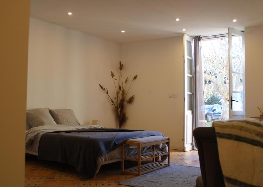 Occitanie Beaucaire Public Areas