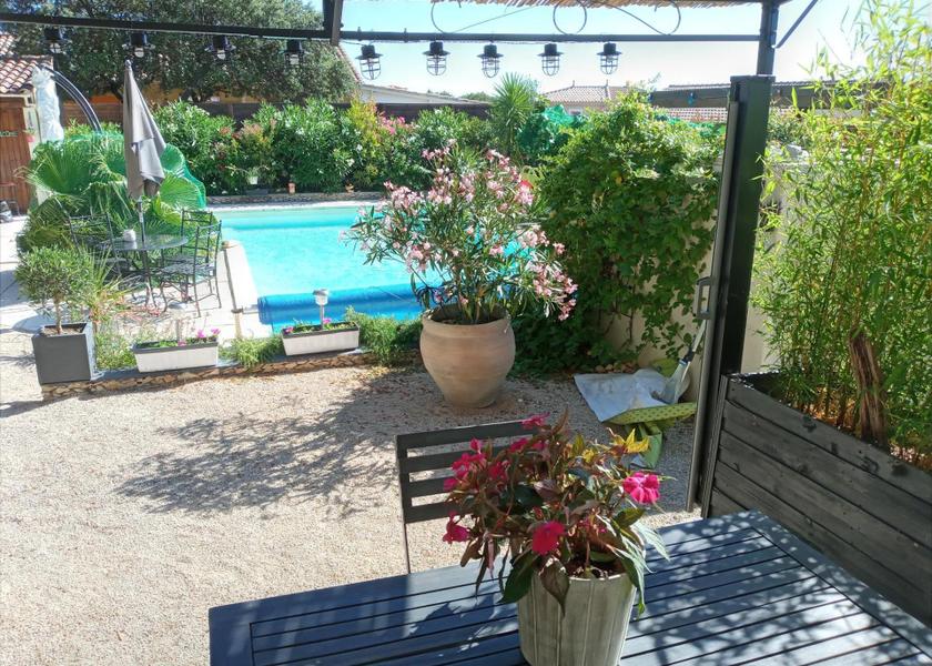 Occitanie Beaucaire balcony/terrace