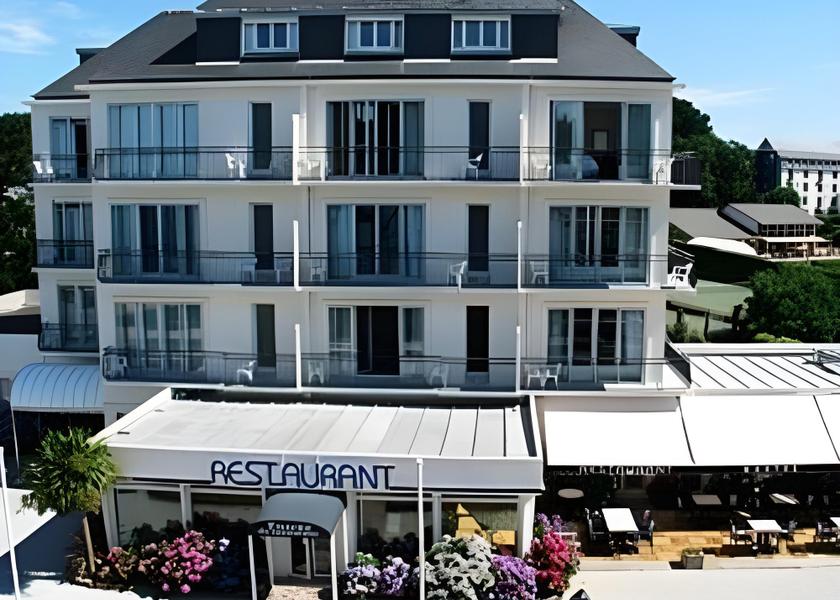 Brittany Benodet exterior view