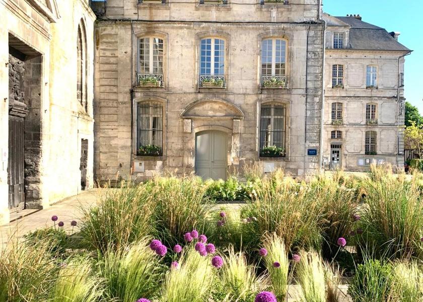 Normandy Bernay 