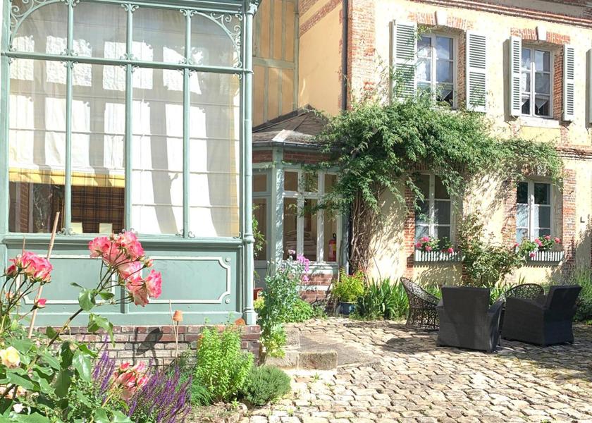 Normandy Bernay 