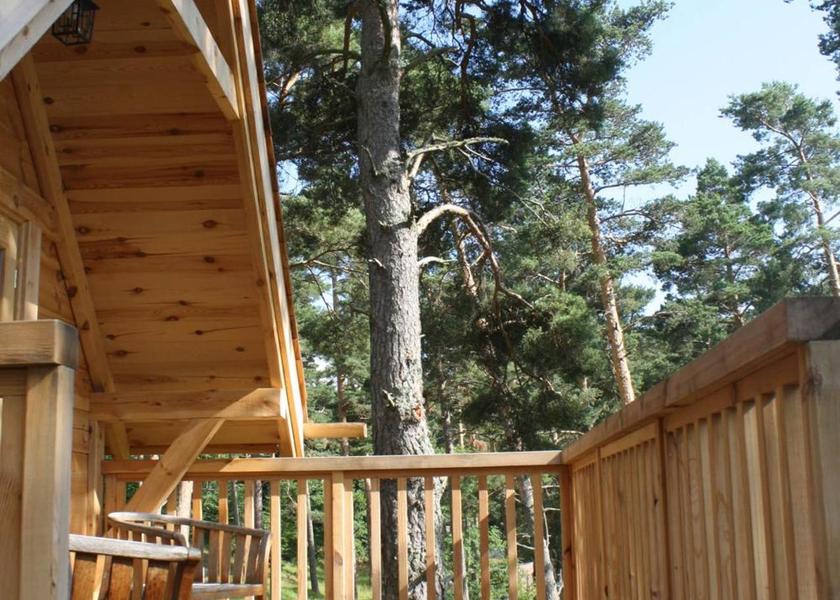 Auvergne-Rhone-Alpes Besse-et-Saint-Anastaise facilities