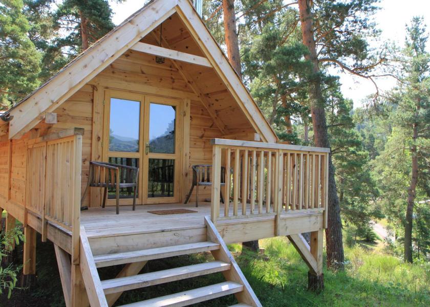 Auvergne-Rhone-Alpes Besse-et-Saint-Anastaise view