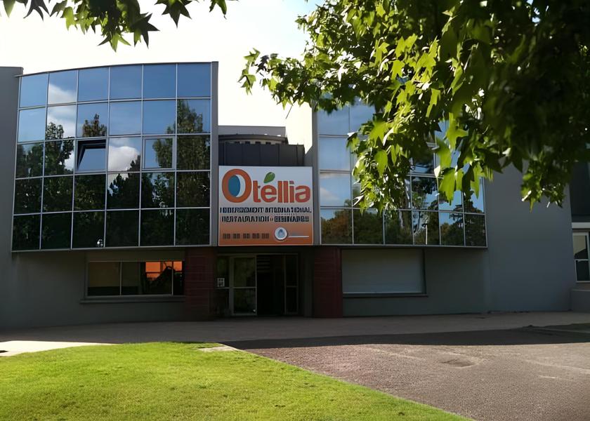 Nouvelle-Aquitaine Blanquefort exterior view