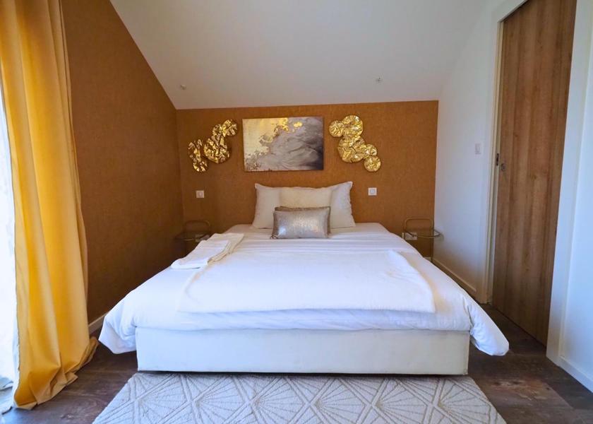 Grand Est Blotzheim Deluxe Double Room with Shower