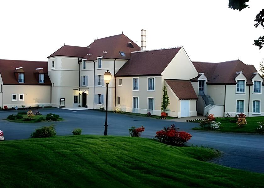 Nouvelle-Aquitaine Bonnat exterior view