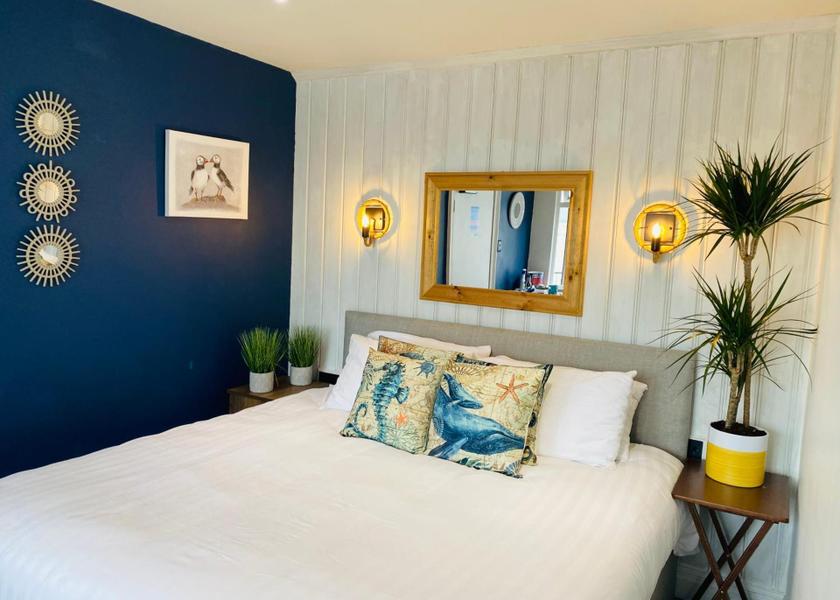 Wales Menai Bridge Double Room - Annex