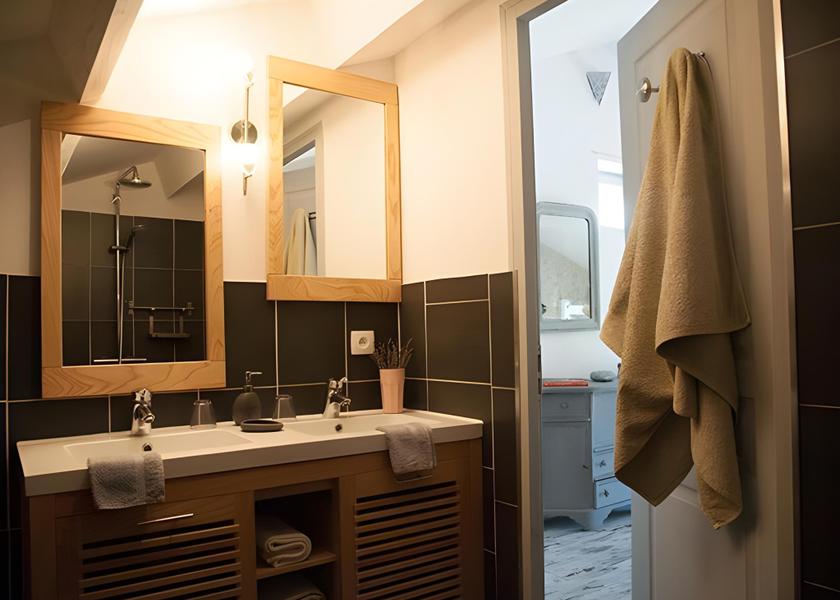 Provence-Alpes-Côte d'Azur Cucuron Pierre de Lune-Double room-Designer-Ensuite with Shower-Countryside view