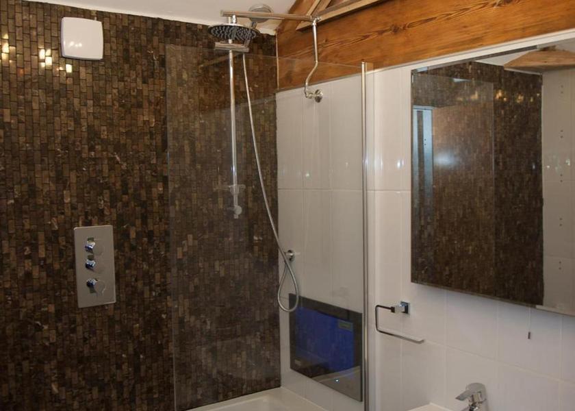 England Driffield Family Studio