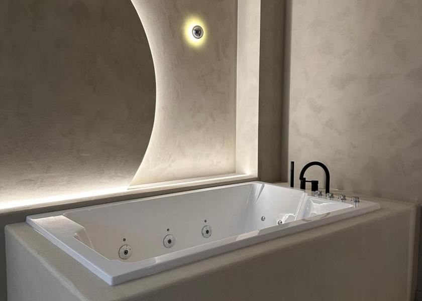 Grand Est Charleville-Mezieres facilities