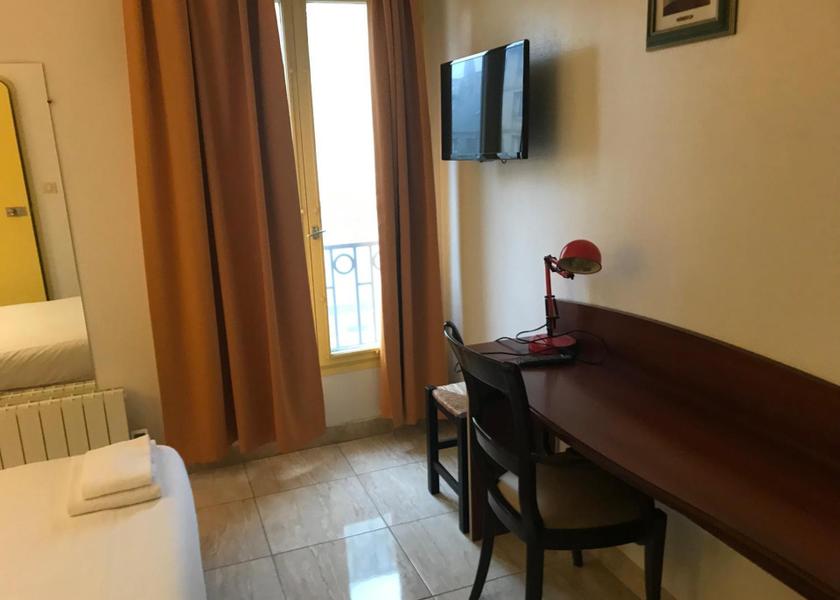 Grand Est Charleville-Mezieres Economic Double Room