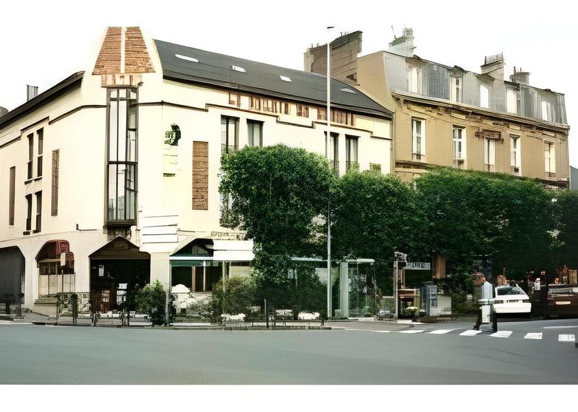 Grand Est Charleville-Mezieres exterior view