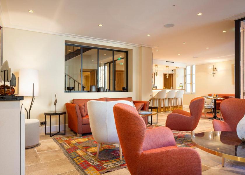 Provence - Alpes - Cote d'Azur Chateauneuf-du-Pape lobby