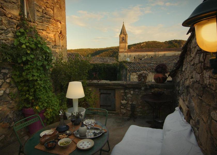 Occitanie Collias balcony/terrace