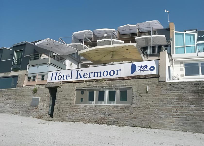 Brittany Concarneau exterior view