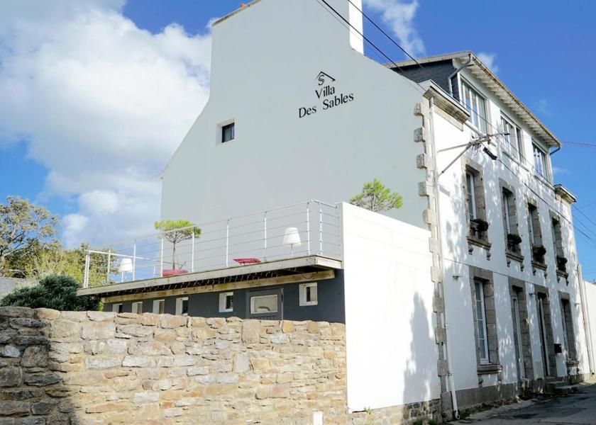 Brittany Concarneau exterior view