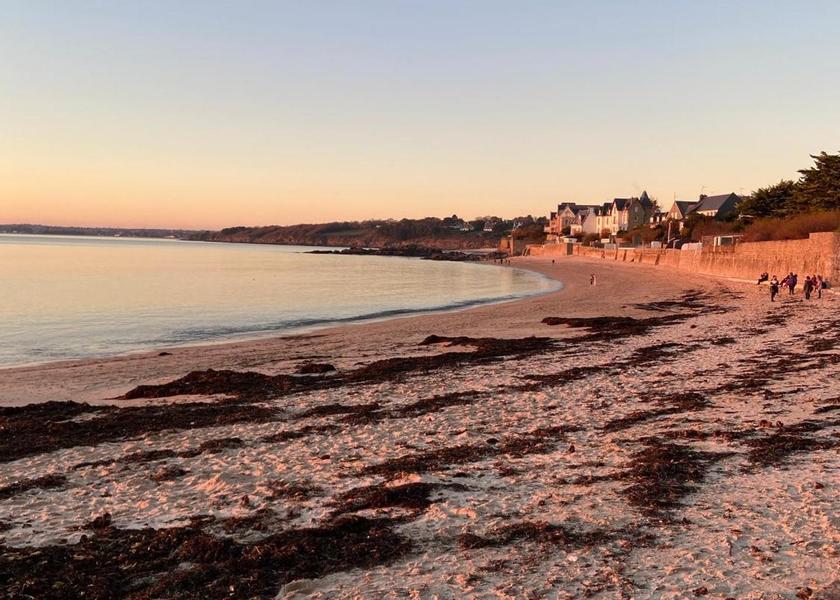 Brittany Concarneau beach