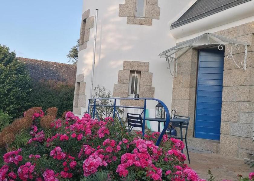 Brittany Concarneau exterior view