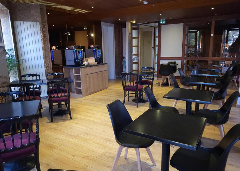 Normandy Etretat food and beverages
