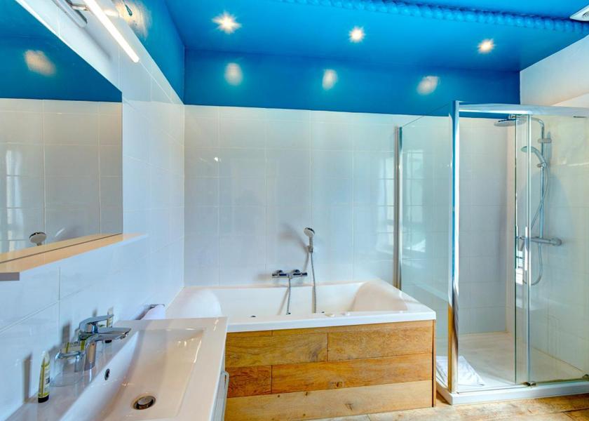 Normandy Etretat Superior Apartment with Sea View 