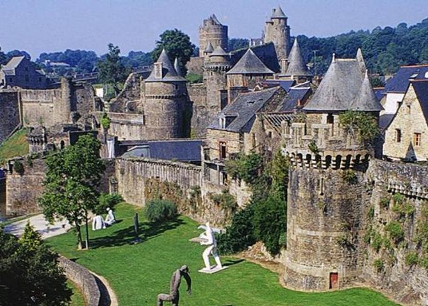 Brittany Fougeres 