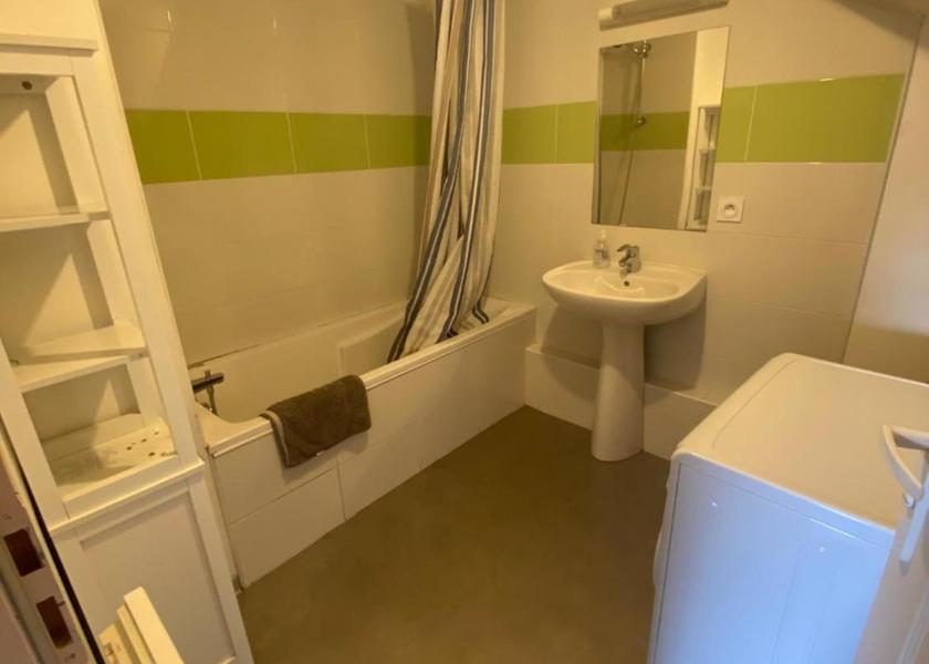 Occitanie Frontignan Apartment with Mountain View