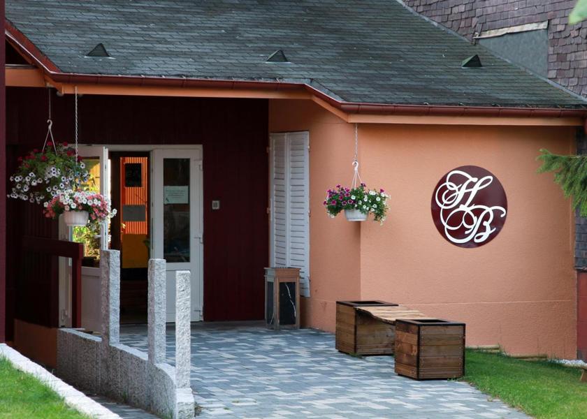 Grand Est Gerardmer Entrance