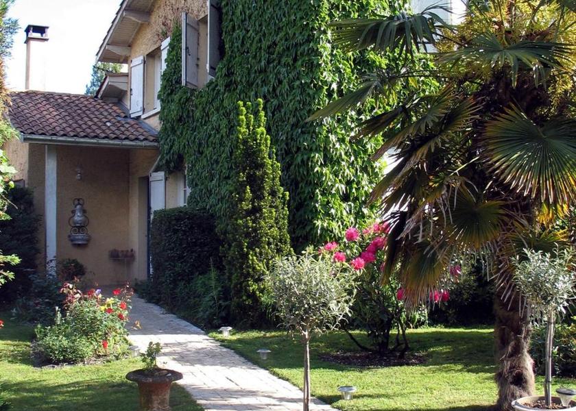 Nouvelle-Aquitaine Gradignan exterior view