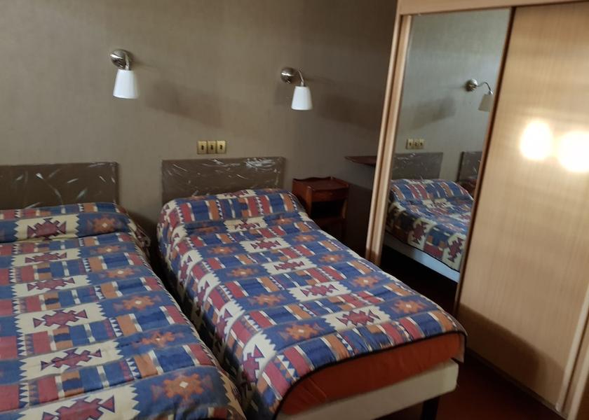 Provence-Alpes-Côte d'Azur Gréoux-les-Bains Room