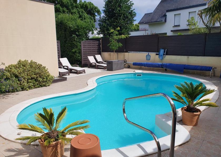 Brittany Guidel swimming pool