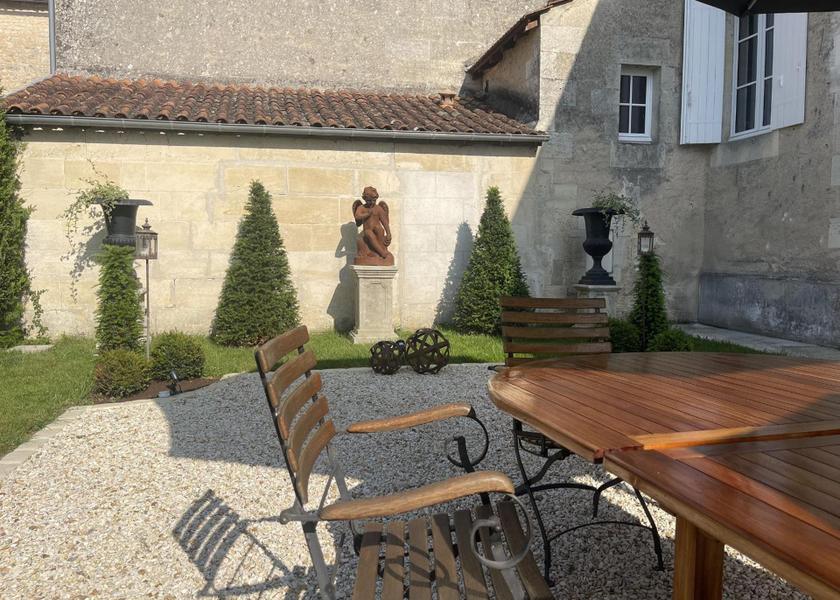 Nouvelle-Aquitaine Jonzac facilities